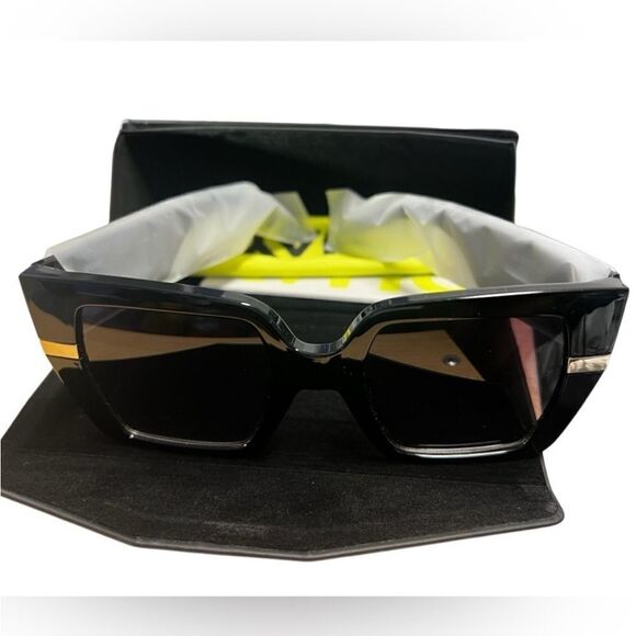 NWT Quay Australia Women's Notorious 50mm Square Sunglasses - Picture 5 of 7